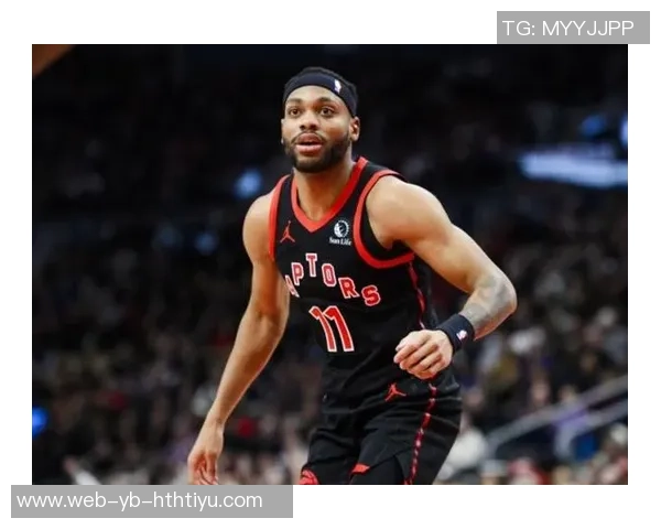 布朗罚球失误引发争议解说调侃其在猛龙时期的丰厚收入影响表现